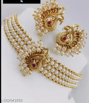 Traditional tanmani set